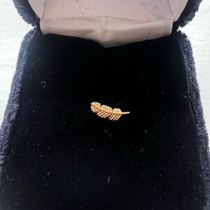 Gold Leaf Design Earrings